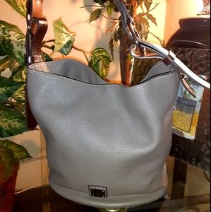 🛍Dooney & Bourke hobo bag
